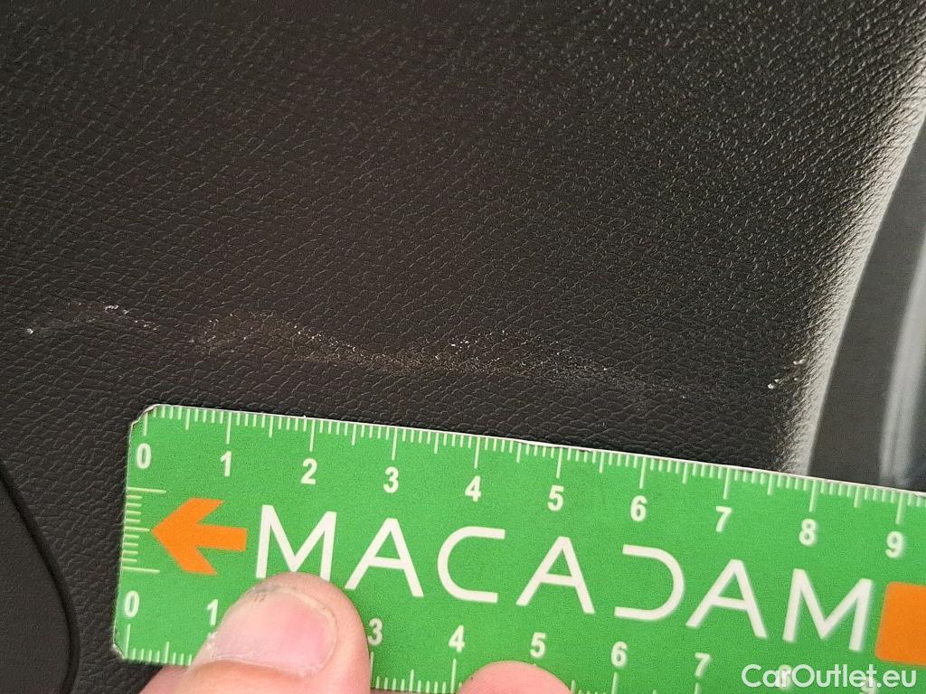  Seat  Leon SEAT  / 2020 / 5P / Berline 1.0 eTSI 110 DSG S&S Style Business #19