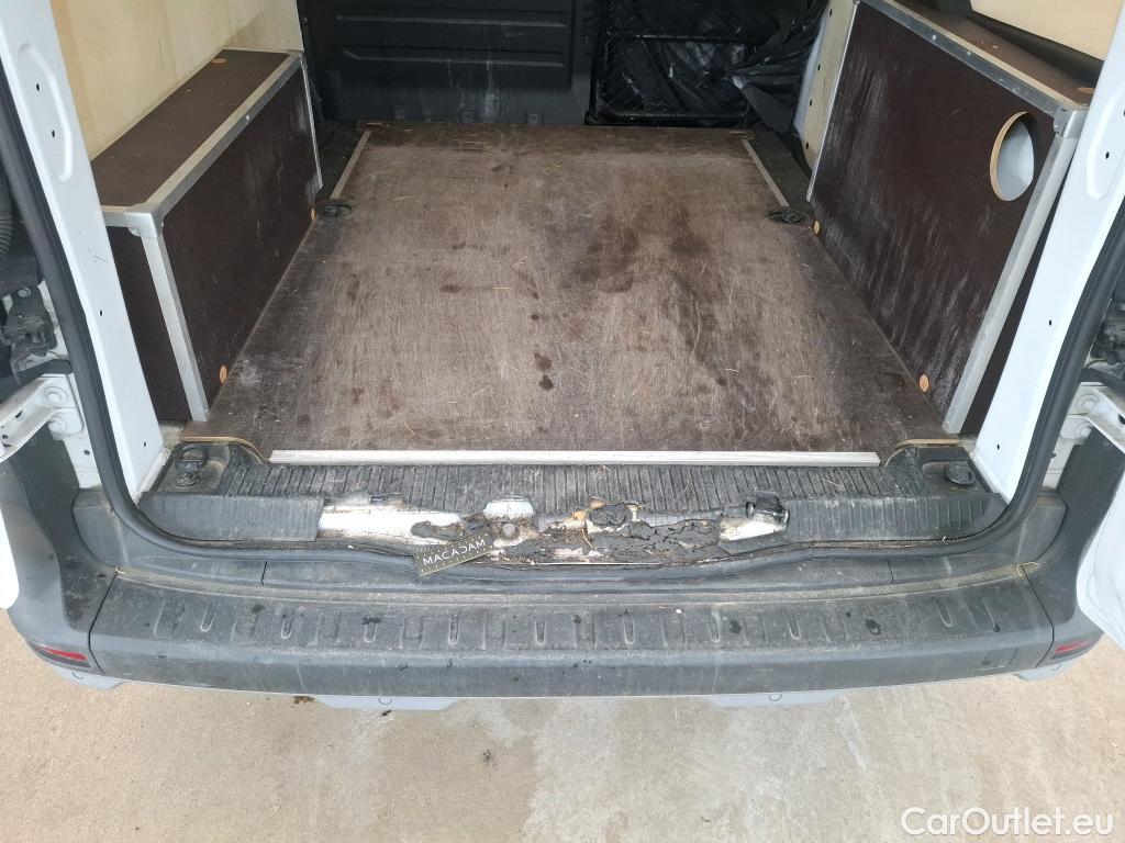  Renault  Kangoo RENAULT  / 2021 / 4P / Fourgonnette Extra - Blue dCi95 Sésame Ouvre Toi #17