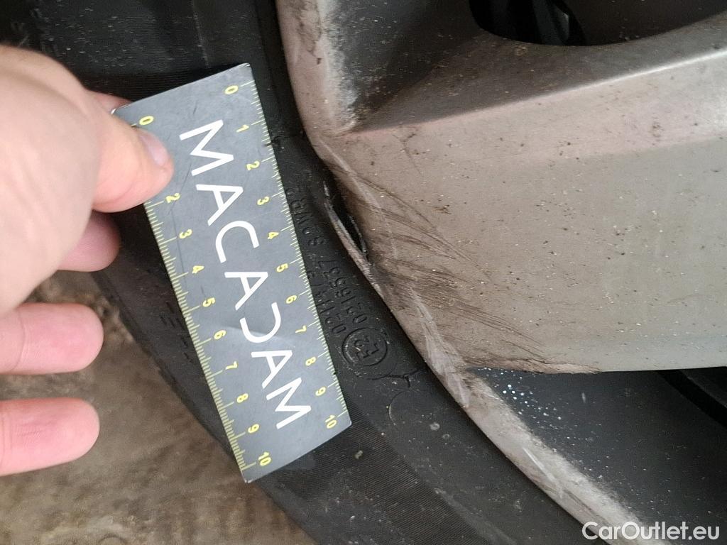  Renault  Kangoo  Zen 1.5 dCi 90CV BVM5 E6 #52