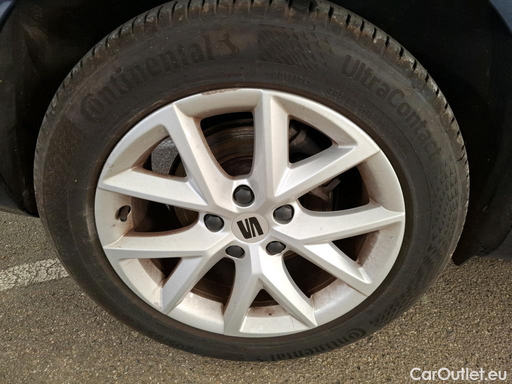  Seat  Leon SEAT  / 2020 / 5P / Berline 1.0 eTSI 110 DSG S&S Style Business #35