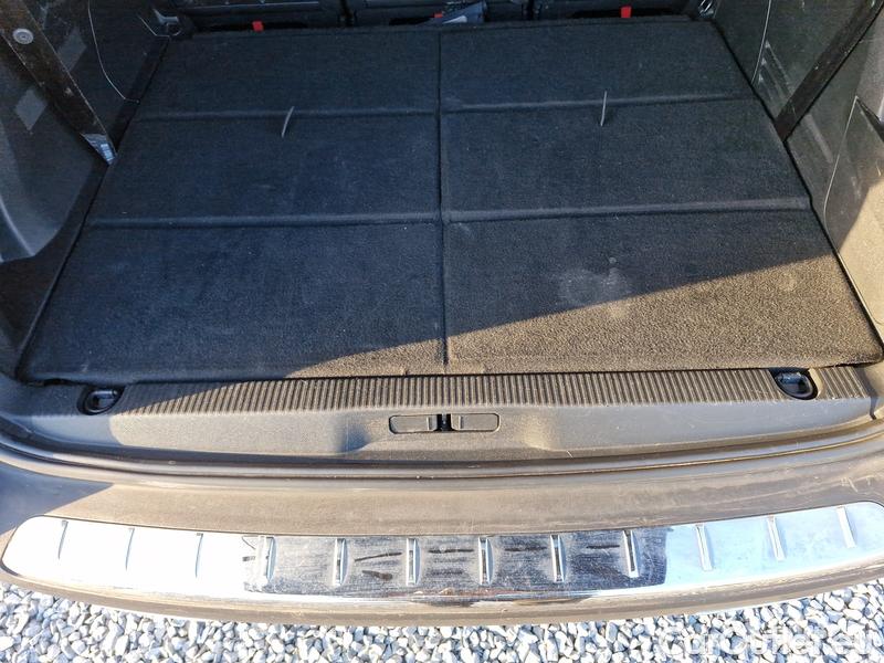  Peugeot  5008  (12.2016->)  1.6PT 180 GT Pack AT 5d #11