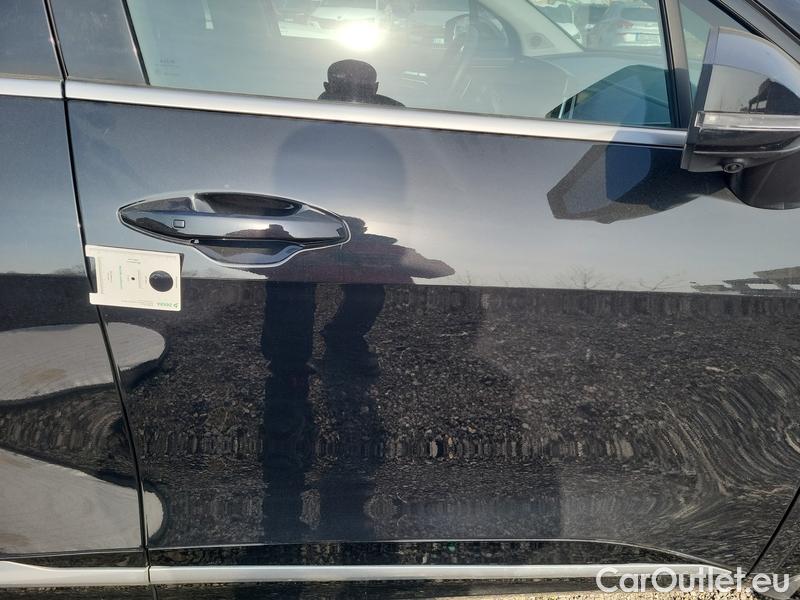  KIA  Sportage  (NQ5)(2022->) Sport.1.6TGDI 130 TOP 4x4 AT #8