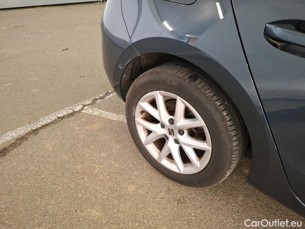  Seat  Leon SEAT  / 2020 / 5P / Berline 1.0 eTSI 110 DSG S&S Style Business #34