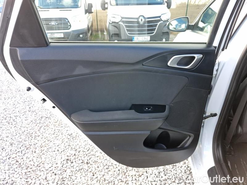  KIA  Cee'd Ceed  (CD) (2018->) Kombi  #18