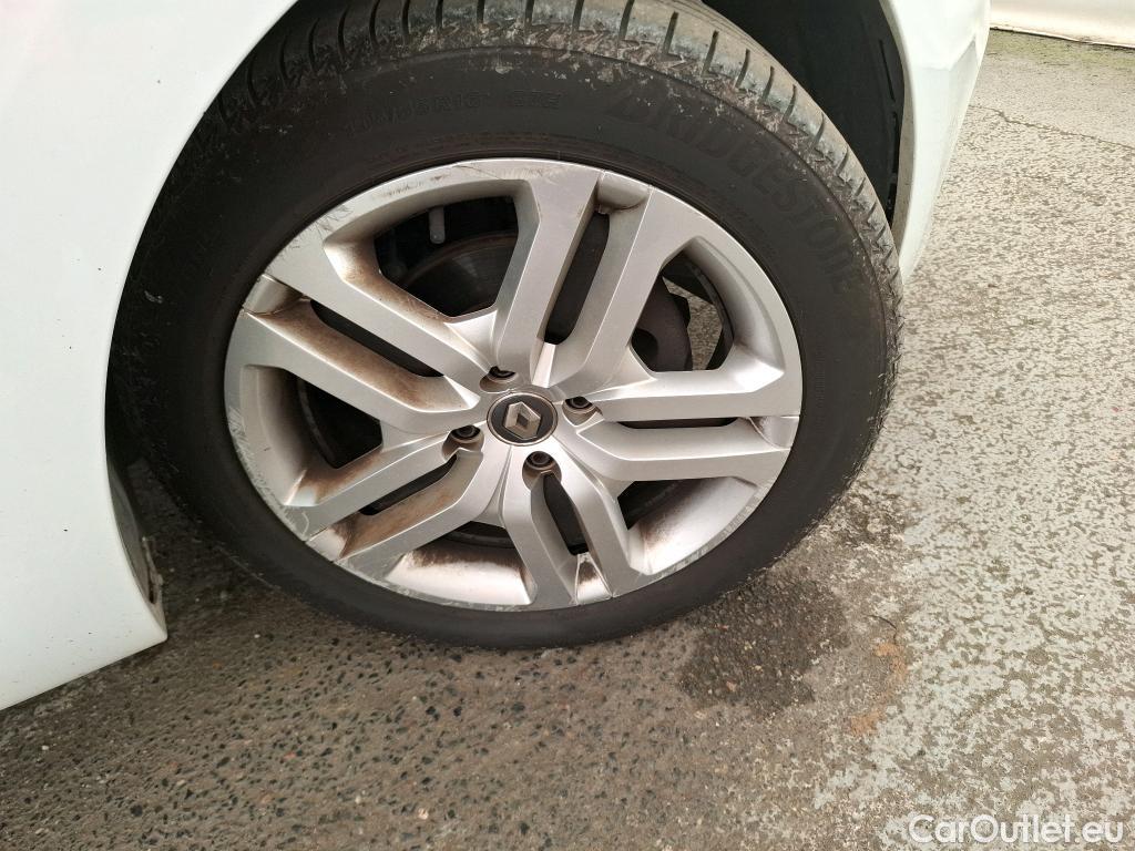  Renault  Clio  IV Business 0.9 TCe 90CV BVM5 E6 #24