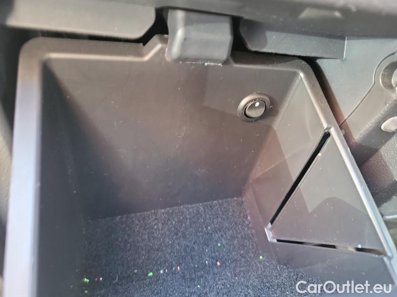  Skoda  Octavia  Combi (NX3)(2020) Oct.Combi 1.5TSI 110 Style #12