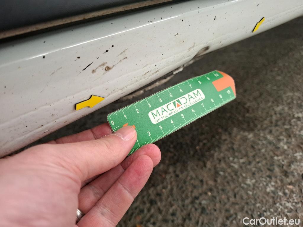  Renault  Clio  IV Business 0.9 TCe 90CV BVM5 E6 #3