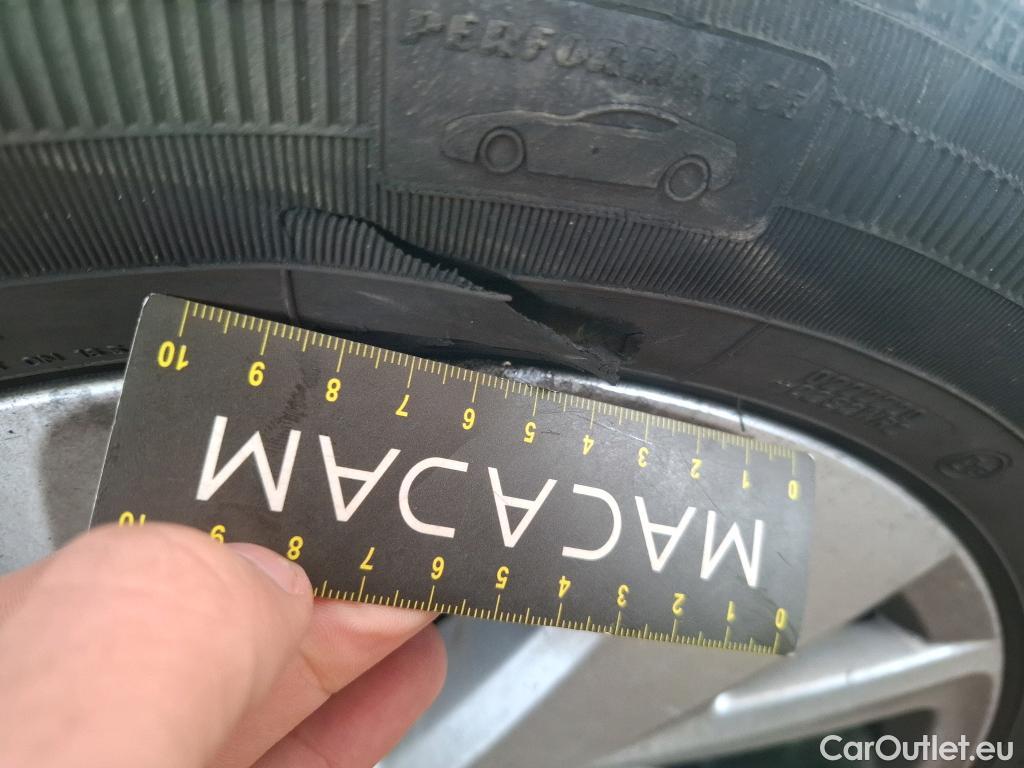  Volkswagen  Taigo VOLKSWAGEN  / 2021 / 5P / SUV 1.0 TSI 110 DSG Life #5