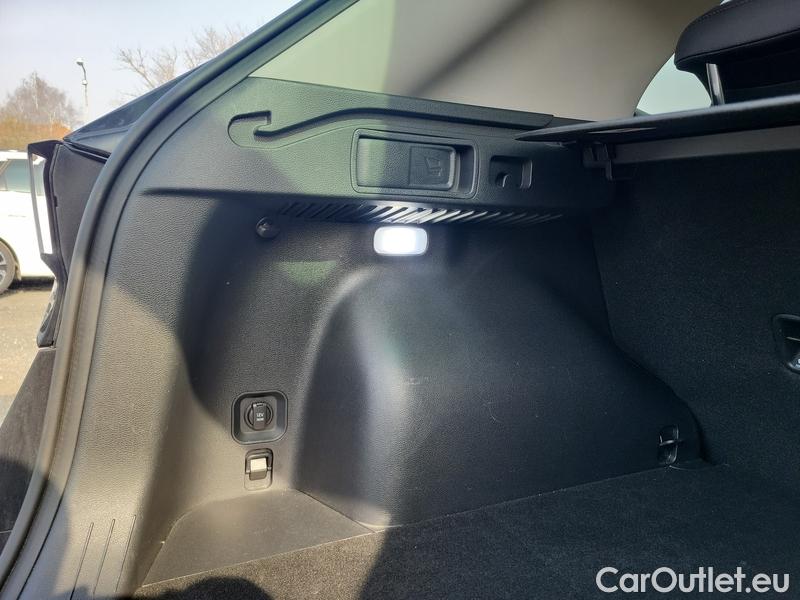  KIA  Sportage  (NQ5)(2022->) Sport.1.6TGDI 130 TOP 4x4 AT #5