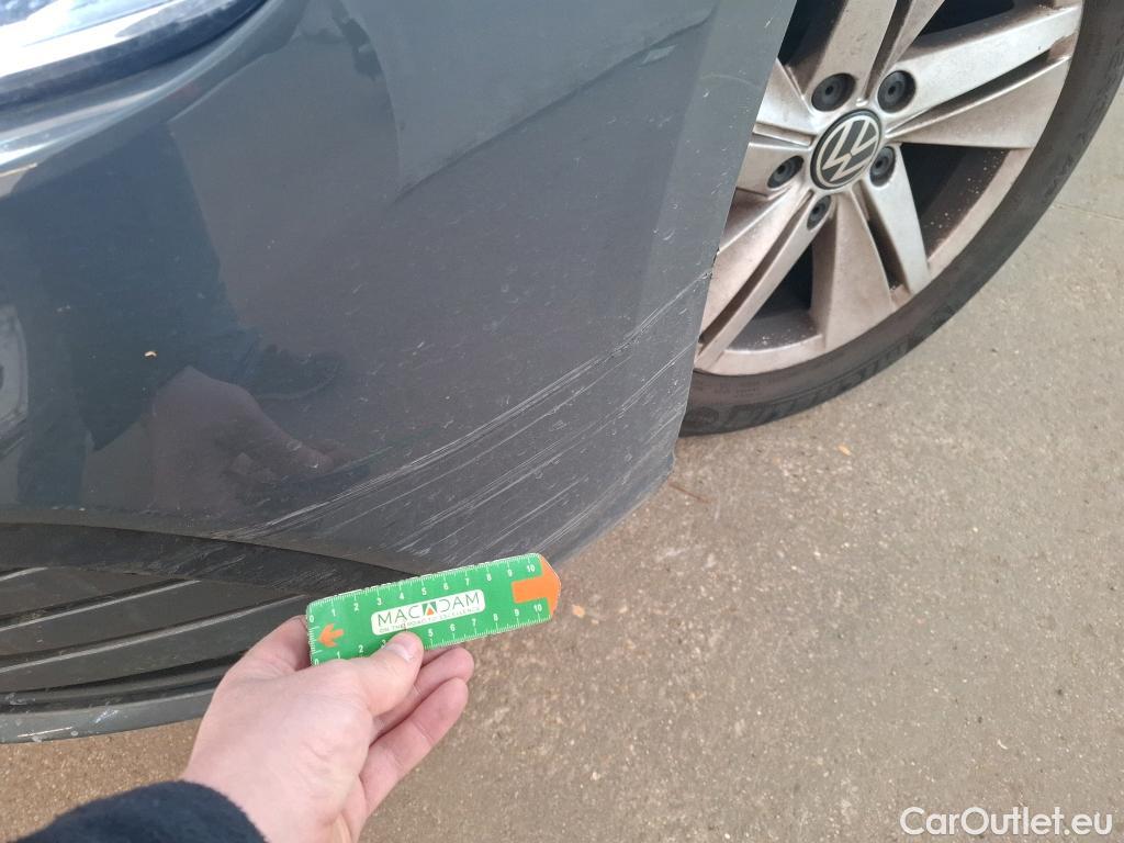  Volkswagen  Golf  VOLKSWAGEN / 2020 / 5P / Berline 1.5 eTSI OPF 150 DSG7 Life 1st #5