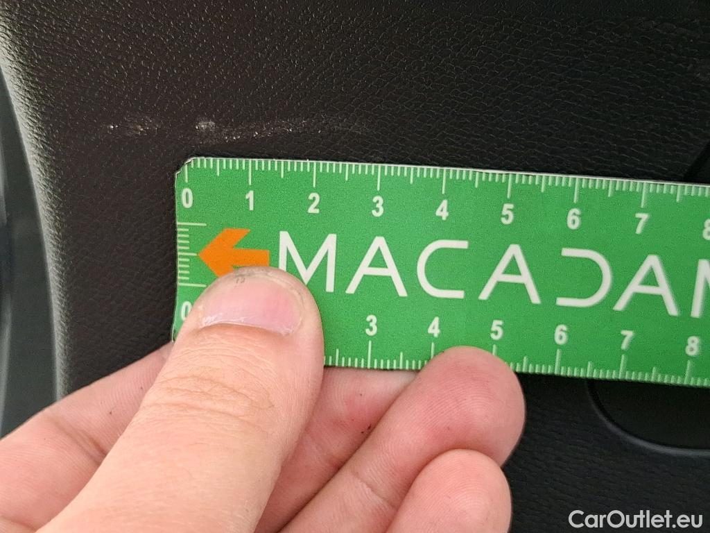  Seat  Leon SEAT  / 2020 / 5P / Berline 1.0 eTSI 110 DSG S&S Style Business #14