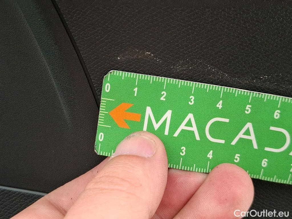  Seat  Leon SEAT  / 2020 / 5P / Berline 1.0 eTSI 110 DSG S&S Style Business #20