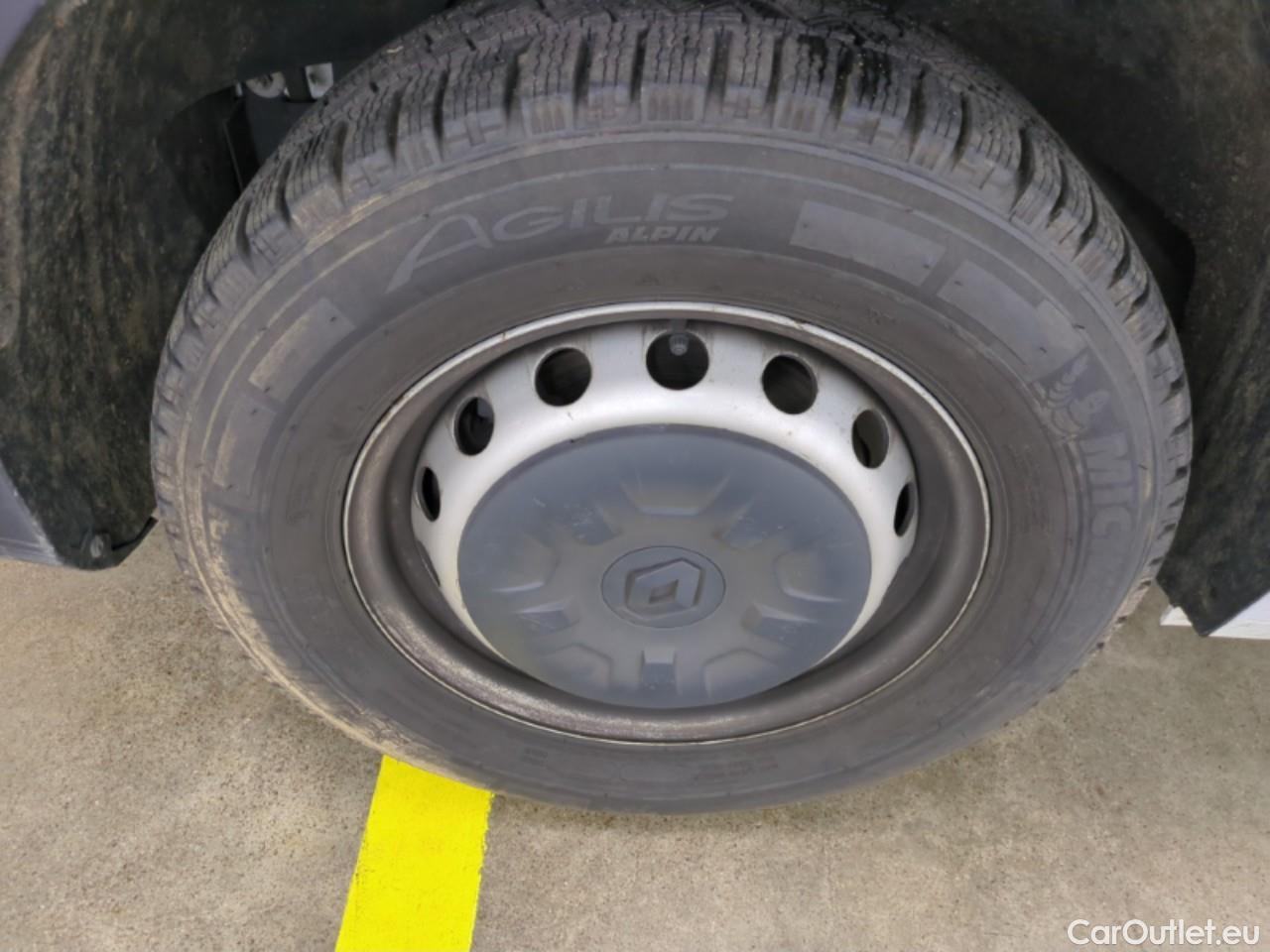  Renault  Master RENAULT  SC / 2019 / 2P / Châssis cabine CC Tr CF F3500 L3 Blue dCi 145 EVIE #8