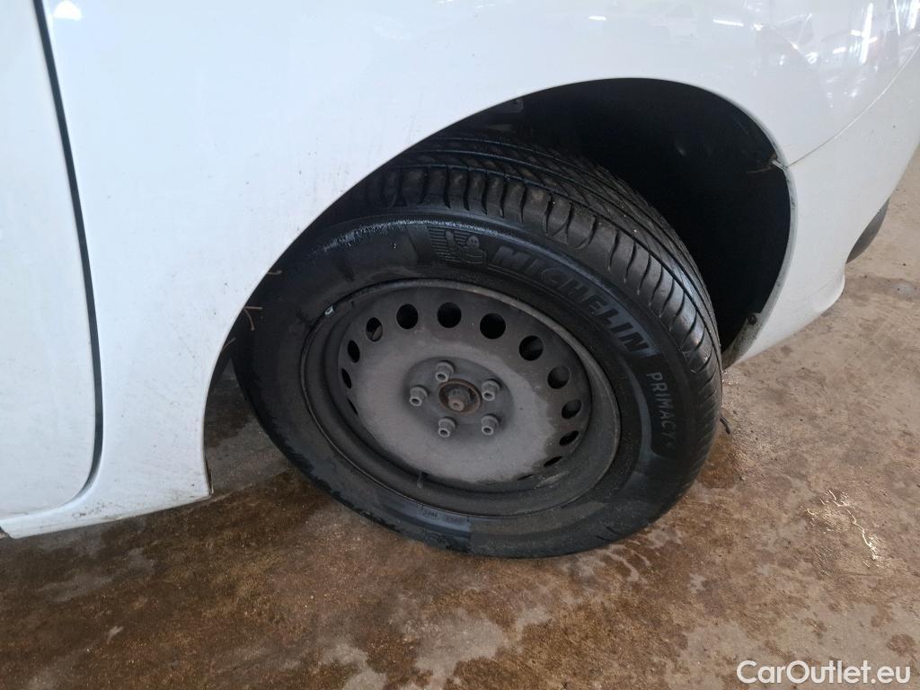  Renault  Kangoo  Zen 1.5 dCi 90CV BVM5 E6 #48