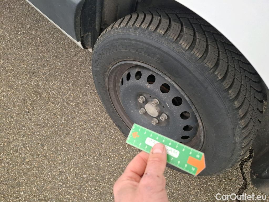  Renault  Kangoo  II Express Maxi Extra (Série Spéciale) 1.5 dCi 95CV BVM6 E6dT #33