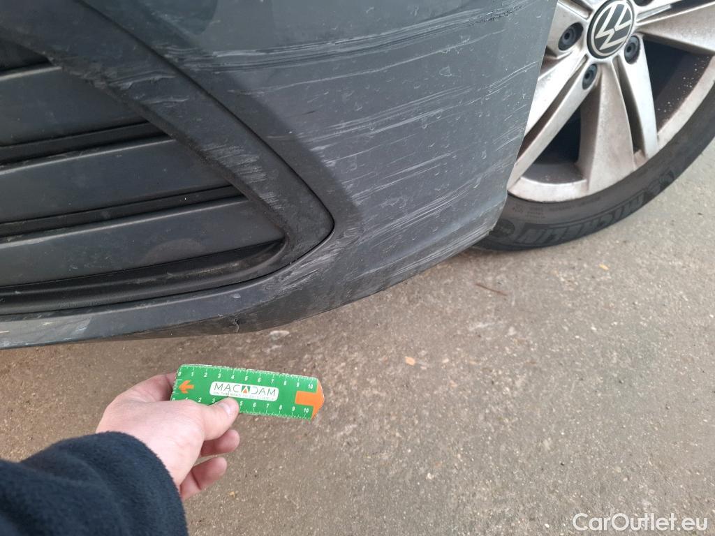  Volkswagen  Golf  VOLKSWAGEN / 2020 / 5P / Berline 1.5 eTSI OPF 150 DSG7 Life 1st #6