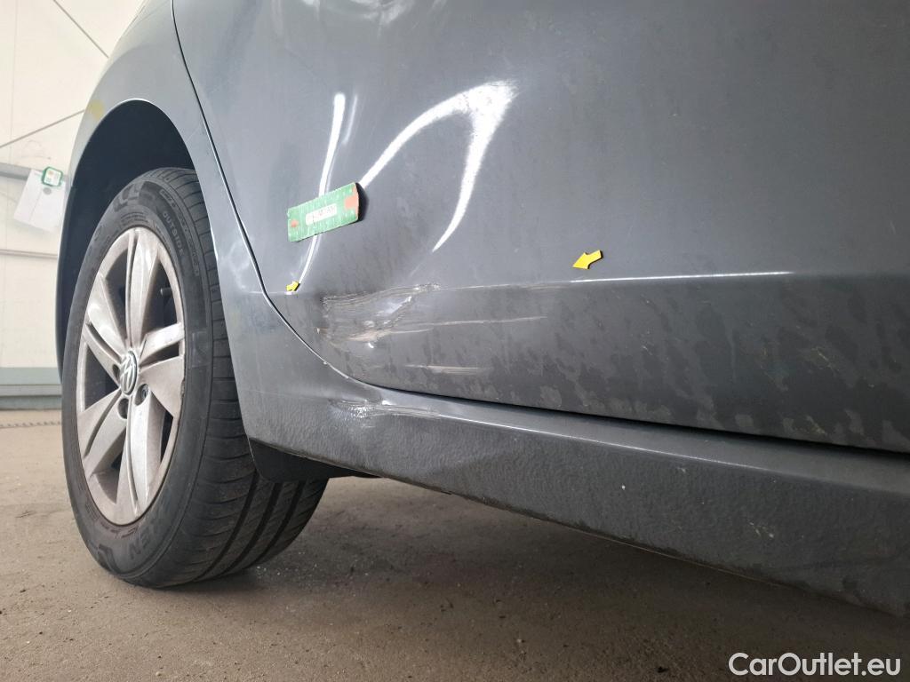  Volkswagen  Golf  VOLKSWAGEN / 2020 / 5P / Berline 1.5 eTSI OPF 150 DSG7 Life 1st #8