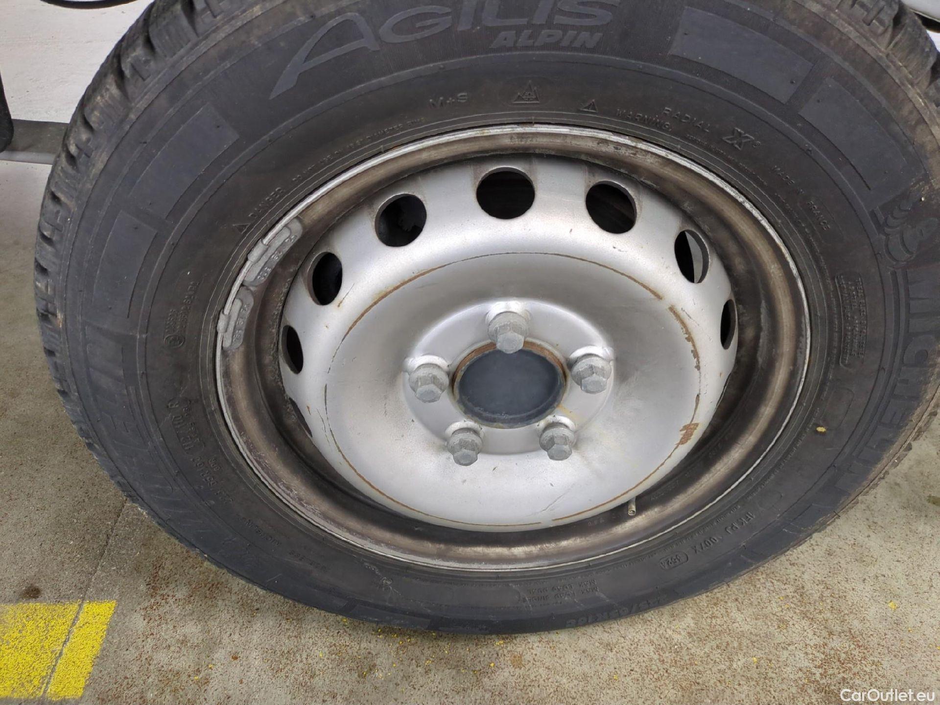  Renault  Master RENAULT  SC / 2019 / 2P / Châssis cabine CC Tr CF F3500 L3 Blue dCi 145 EVIE #11