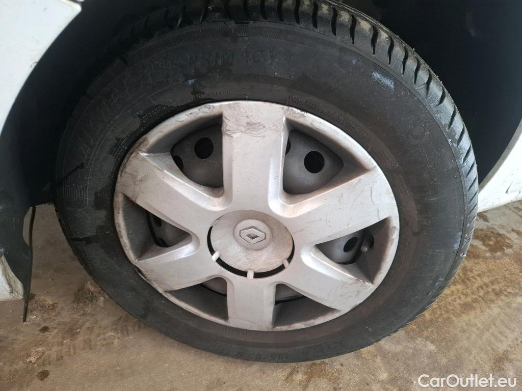  Renault  Kangoo  Zen 1.5 dCi 90CV BVM5 E6 #49