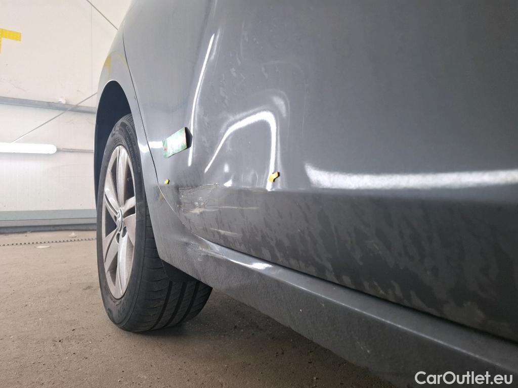  Volkswagen  Golf  VOLKSWAGEN / 2020 / 5P / Berline 1.5 eTSI OPF 150 DSG7 Life 1st #9