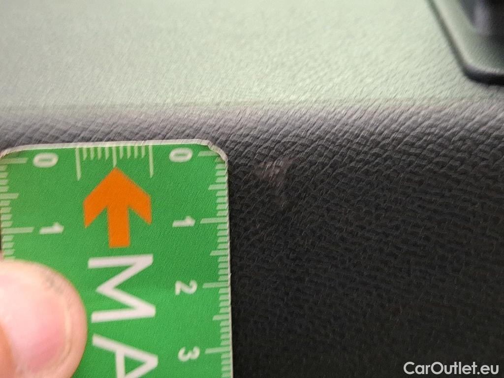  Seat  Leon SEAT  / 2020 / 5P / Berline 1.0 eTSI 110 DSG S&S Style Business #18