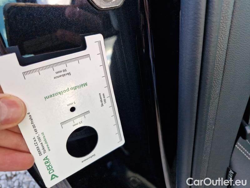  Volkswagen  Passat  Variant (CB5) (2019) Pas.Var.2.0TDI 110 Elegance AT #19