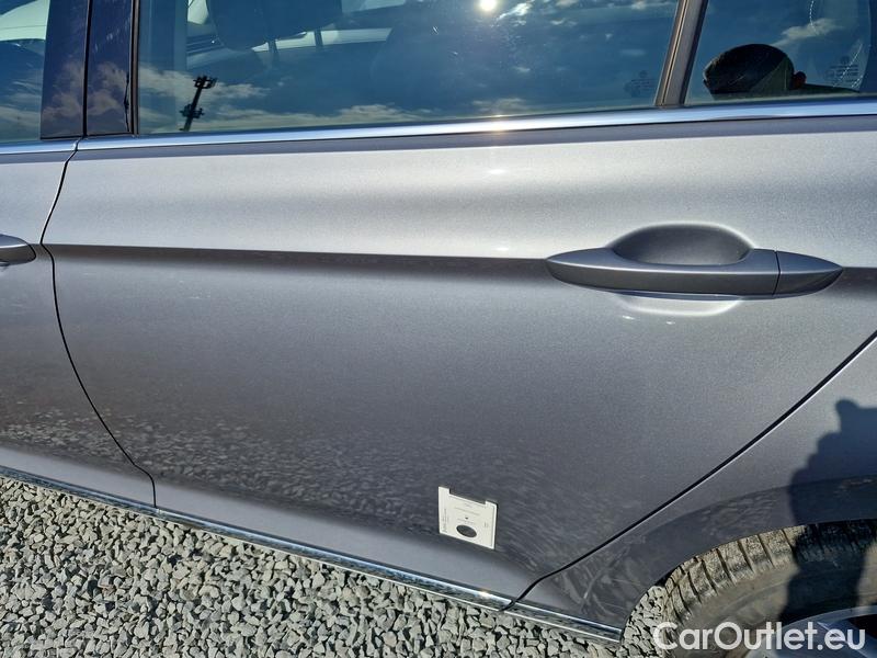  Volkswagen  Passat  Variant (CB5) (2019) Pas.Var.2.0TDI 110 Elegance AT #6