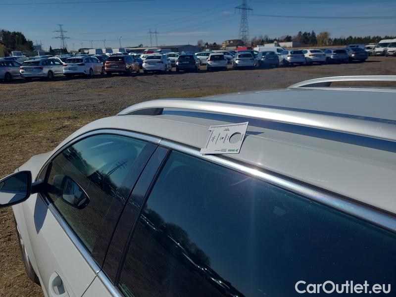  Skoda  Octavia  Combi  (5E5)(03.2017->)  Com TDI 110 Style AT #24