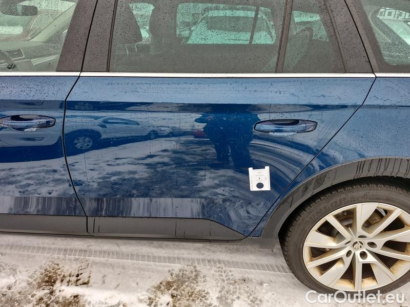  Skoda  Superb  Combi (3V5)(2015) Su.c.2.0TDI 147 Scout 4x4 Aut #13