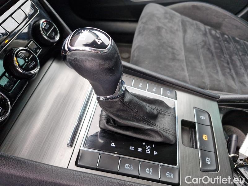  Skoda  Superb  Combi (3V5)(2015) Su.c.2.0TDI 147 Scout 4x4 Aut #8