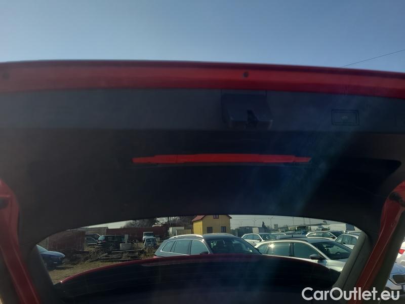  Volkswagen  Golf  VIII Variant (CG5) 2020 Var.2.0TDI 110 R-Line 5d #14