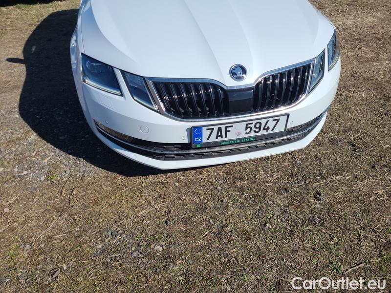  Skoda  Octavia  Combi  (5E5)(03.2017->)  Com TDI 110 Style AT #2