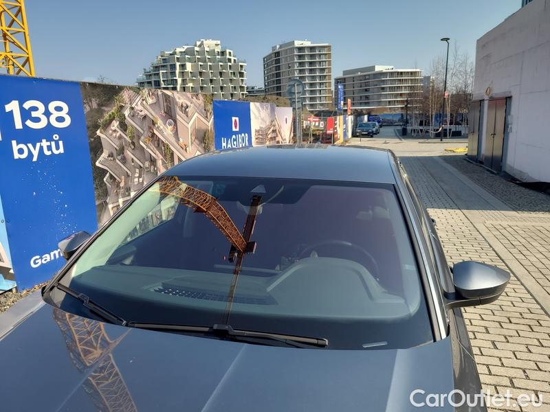  Skoda  Octavia  Lim. (NX3)(2020) Oct.1.5 e-TEC 110 Style AT #1