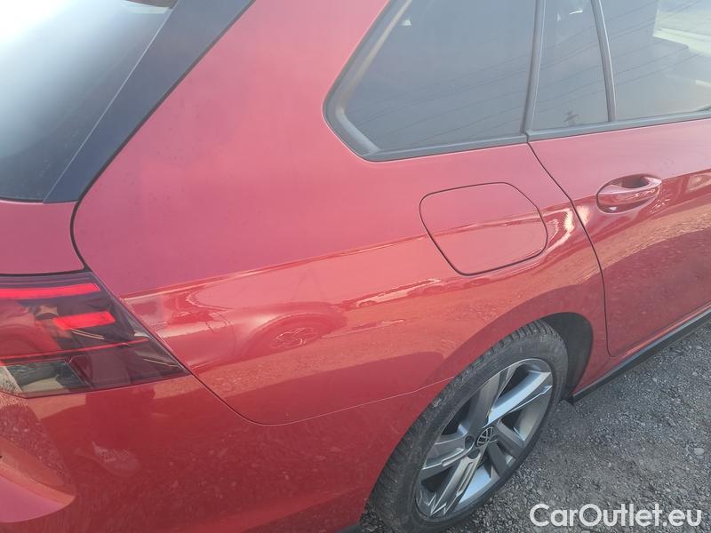  Volkswagen  Golf  VIII Variant (CG5) 2020 Var.2.0TDI 110 R-Line 5d #8