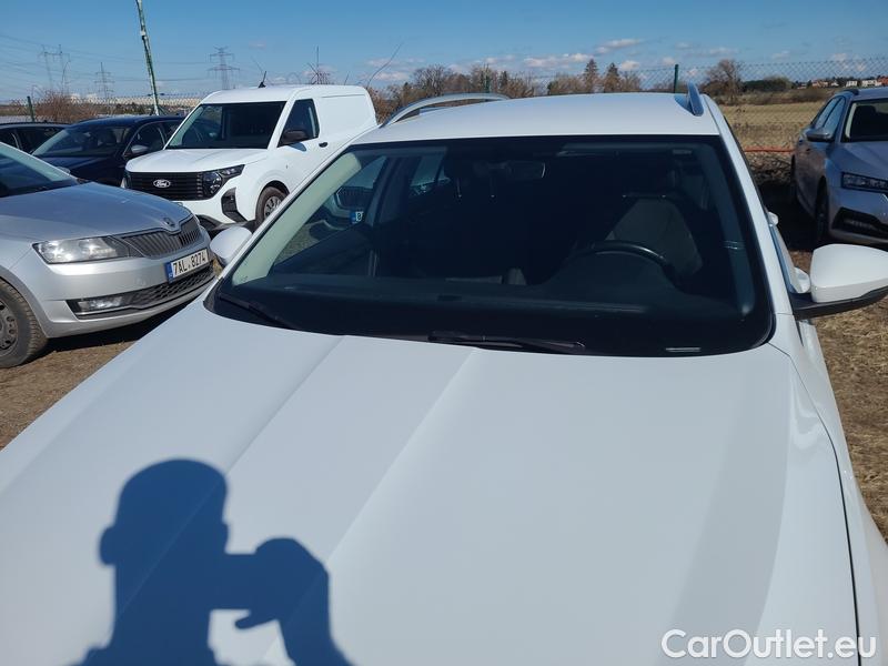  Skoda  Octavia  Combi  (5E5)(03.2017->)  Com TDI 110 Style AT #1