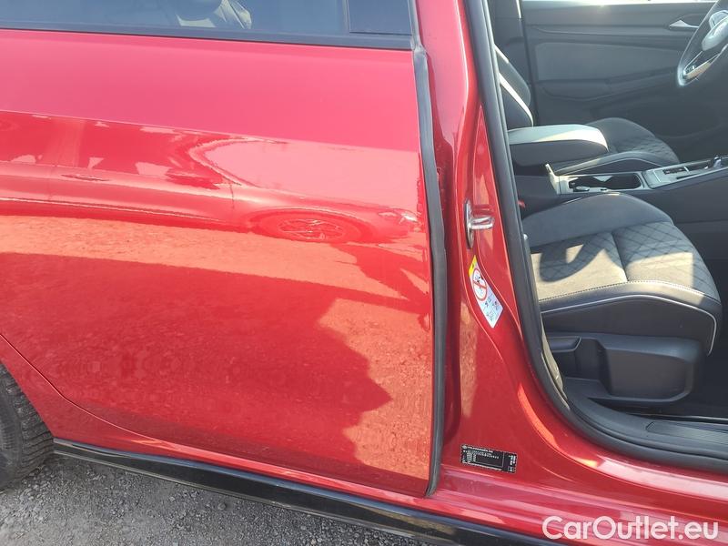  Volkswagen  Golf  VIII Variant (CG5) 2020 Var.2.0TDI 110 R-Line 5d #11