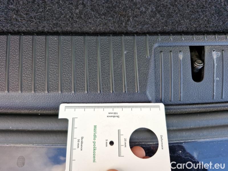  Volkswagen  Passat  Variant (CB5) (2019) Pas.Var.2.0TDI 110 Elegance AT #16