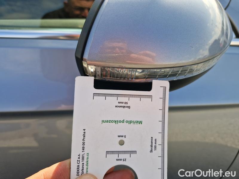  Volkswagen  Passat  Variant (CB5) (2019) Pas.Var.2.0TDI 110 Elegance AT #21