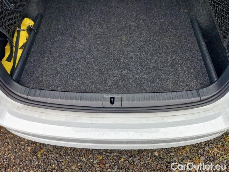  Skoda  Octavia  Combi (NX3)(2020) Oct.Com.1.4TSI 150 Style AT #5