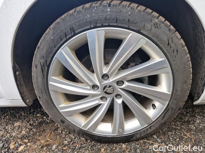  Skoda  Octavia  Combi (NX3)(2020) Oct.Com.1.4TSI 150 Style AT #8