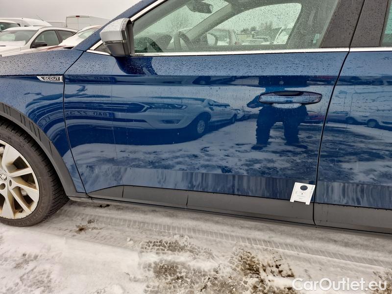  Skoda  Superb  Combi (3V5)(2015) Su.c.2.0TDI 147 Scout 4x4 Aut #12