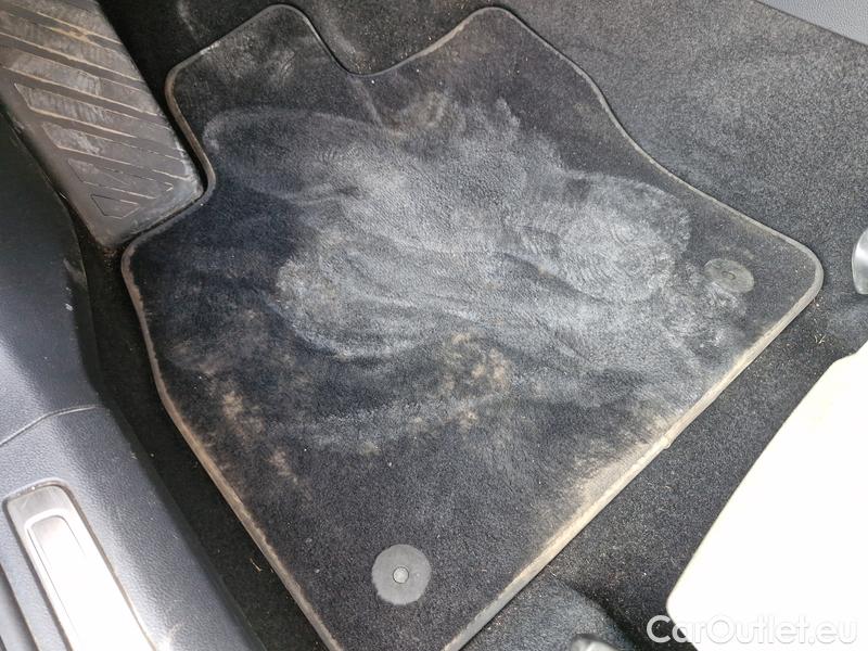  Volkswagen  Passat  Variant (CB5) (2019) Pas.Var.2.0TDI 110 Elegance AT #13