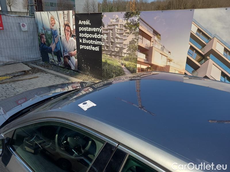  Skoda  Octavia  Lim. (NX3)(2020) Oct.1.5 e-TEC 110 Style AT #2