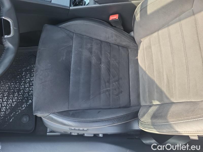  Skoda  Superb  Combi (3V5)(2015) Su.c.2.0TDI 147 Scout 4x4 Aut #7