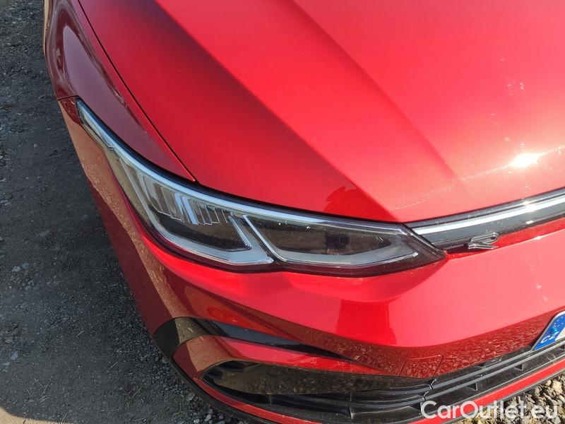  Volkswagen  Golf  VIII Variant (CG5) 2020 Var.2.0TDI 110 R-Line 5d #3