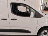  Opel  Combo Opel  L2H1 1.2 81kW S/S Edition 2.4T 4d #19