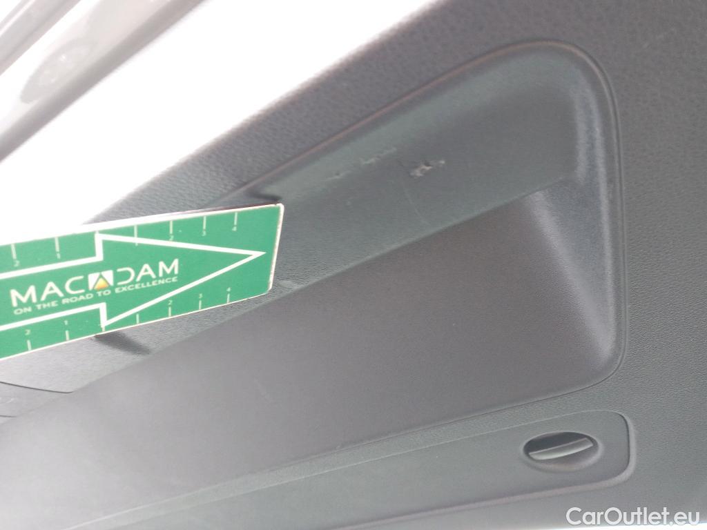  Audi  Q2 AUDI  / 2016 / 5P / todoterreno Design 30 TFSI 85kW (116CV) #16