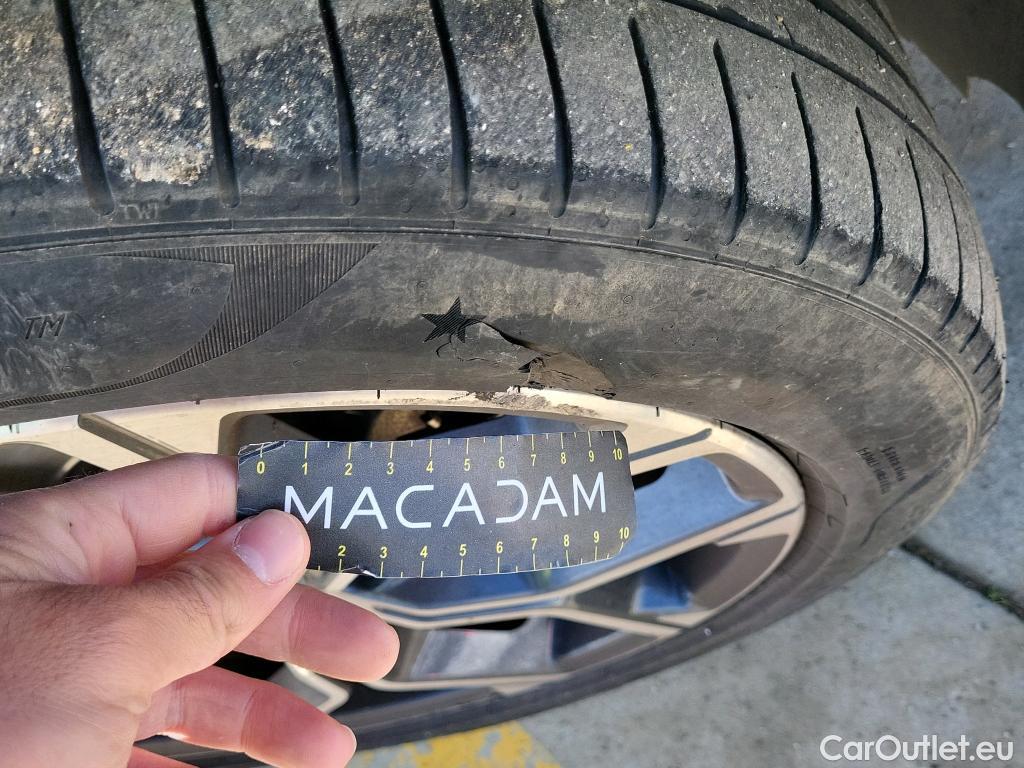  Bmw  X1 BMW  / 2019 / 5P / todoterreno sDrive18d #4