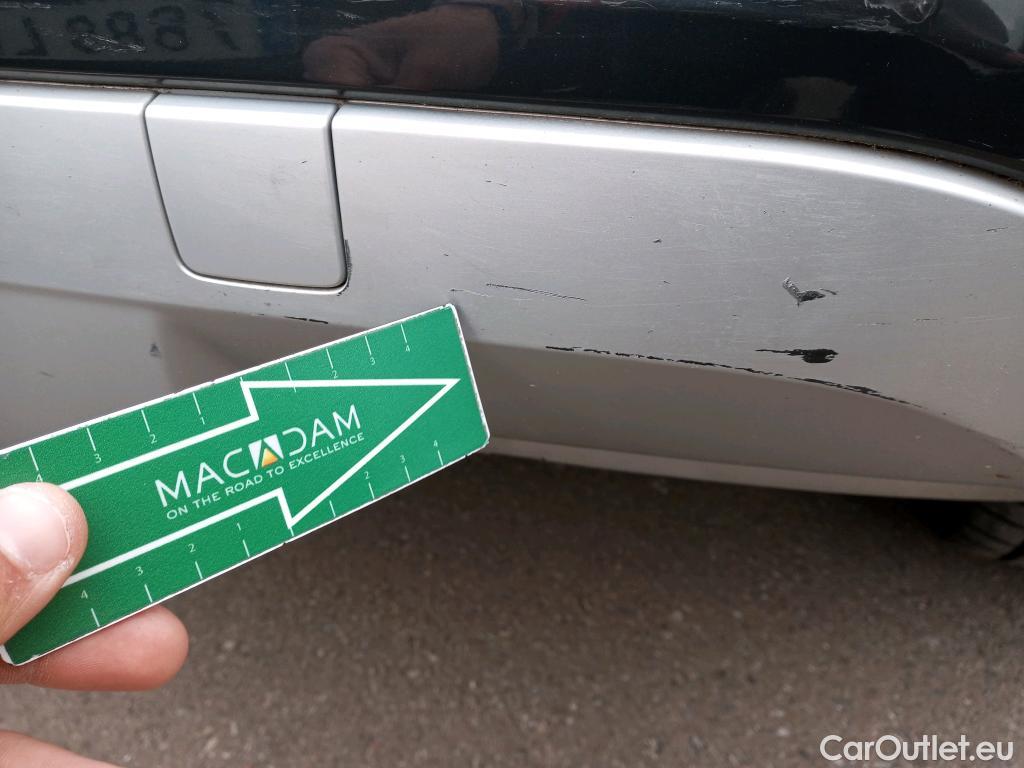  Audi  Q2 AUDI  / 2016 / 5P / todoterreno Design 30 TFSI 85kW (116CV) #25