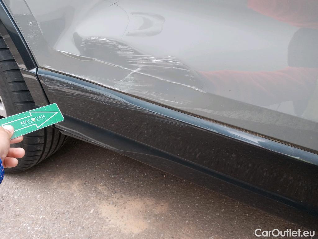  Audi  Q2 AUDI  / 2016 / 5P / todoterreno Design 30 TFSI 85kW (116CV) #28